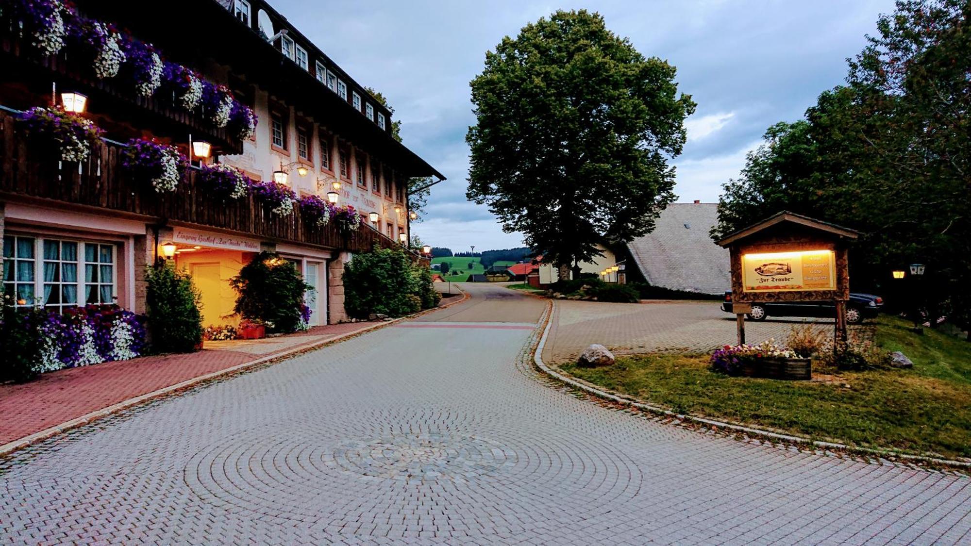 Zur Traube Schwarzwaldhotel & Restaurant Am Titisee 상트마르겐 외부 사진